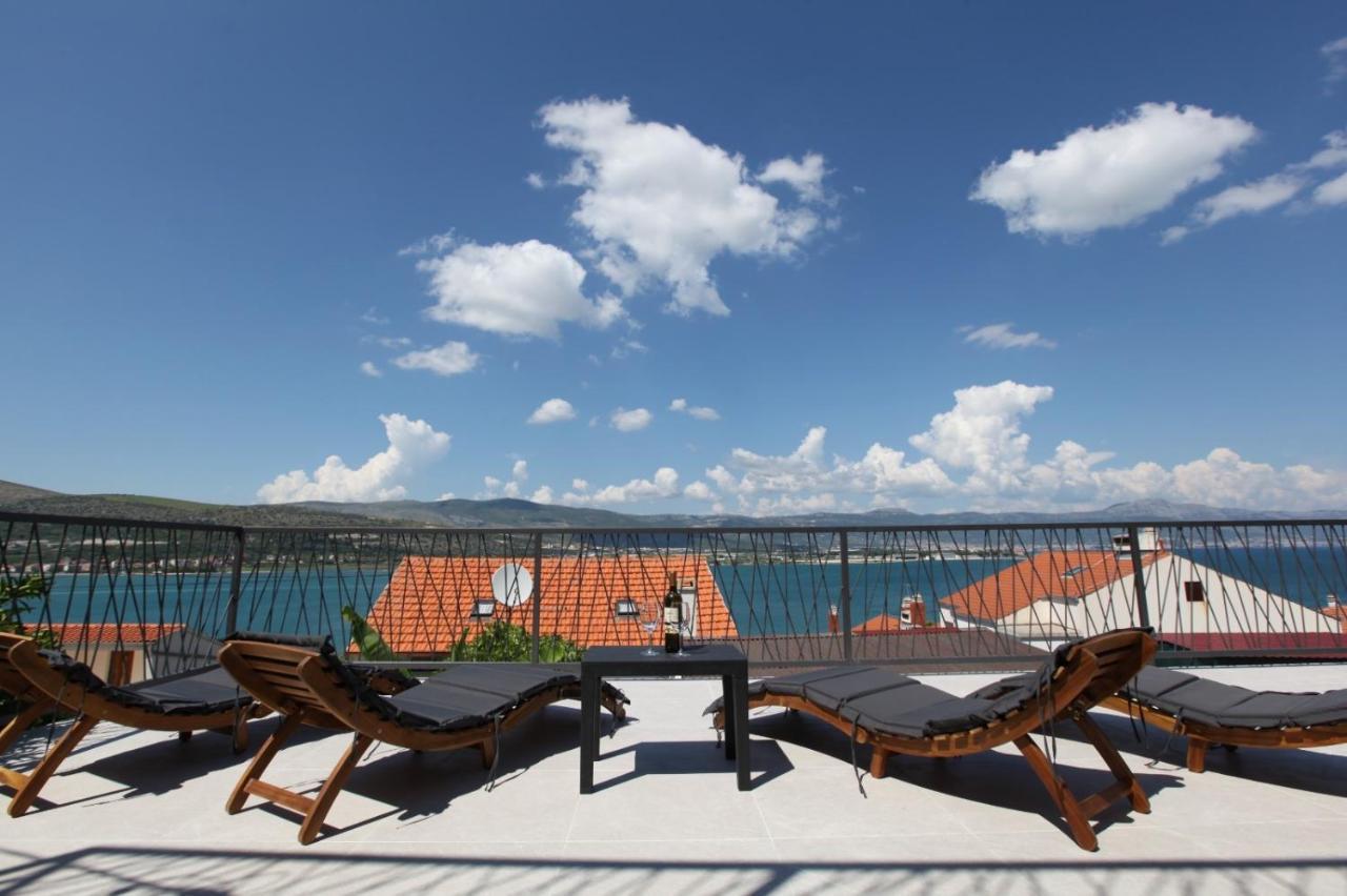 Apartment With Terrace And Sea View - Lucic Trogir Exteriér fotografie