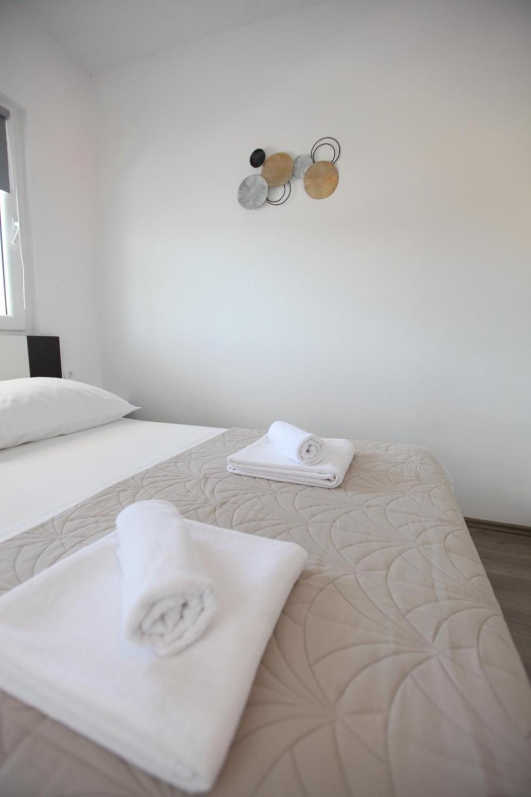 Apartment With Terrace And Sea View - Lucic Trogir Exteriér fotografie
